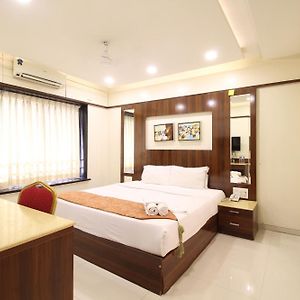 Queen Suite
